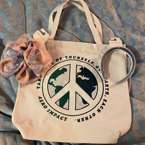 BNWT Aeropostale bundle